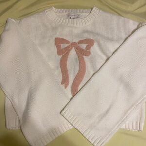 Burberry White Sweater with Pink Bow